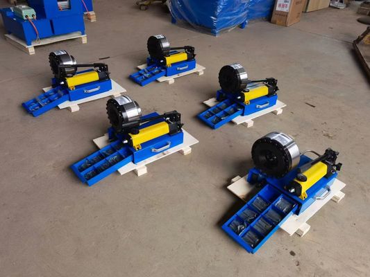 2インチ手動ACホースのひだ付け装置600tの油圧一致の出版物機械10pcs/H FY-51CSD