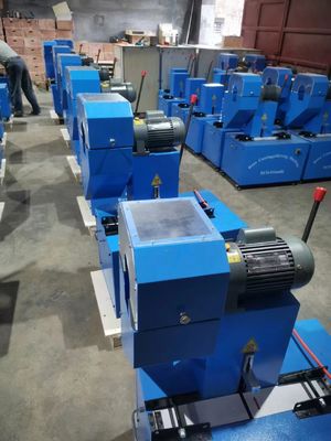 電気ホーススキービングマシン 600mm X 500mm X 800mm 75kg 速く精密なスキービング