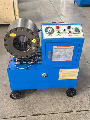 良い価格 2インチ10ダイス モバイルホースクリッピングマシン 600Tクリッピングフォースと200pcs / 時間効率 オンライン