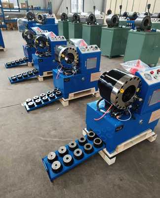 新技術鍛造プロセスと溶接点なしの一体型で高耐久性を実現した2インチ油圧ホースカシメ機