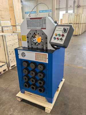 良い価格 3インチ油圧ホース圧着機、15ダイスボタン制御システム、および高速交換金型 オンライン