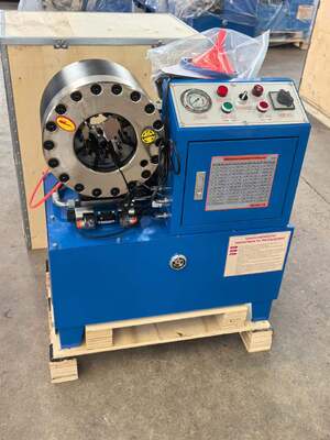 DX68 電動油圧ホースクリンパー 6-51mm クリンピング範囲 ±0.01mm 精度 毎時200個の効率