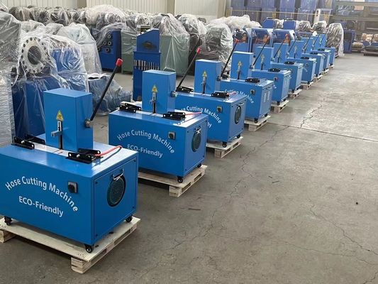 良い価格 多機能ゴム製自動適用範囲が広い管のカッター6-51mmの自動ゴム製 ホースのカッター オンライン