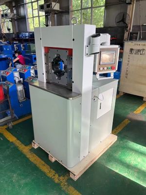 良い価格 1000*800*1630mm ACホース・クリッピング・マシン PLC制御システム付き 一回クリッピング オンライン