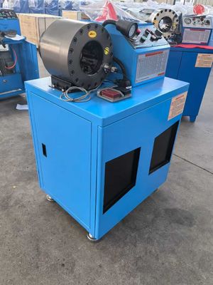 良い価格 6-51mm 大電力 4 Kw 500 パーツ / 時間 ポータブルホースクリッピングマシン / 水力ホースクリッパー オンライン