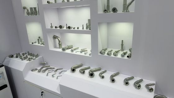 カスタマイズされたスレッドアダプター/水力ホースフィッティング 水力ホースフェルルフィッティング 形は同じ 1/4 ′′直,45°,90° サイズが異なります