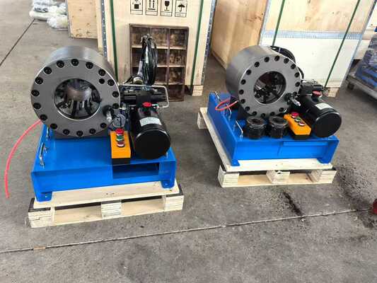 良い価格 12v/24vポータブル水力ホースクリッピングマシン 3.6KWモーターパワー 10セットダイと0.01mm精度 車載用 オンライン