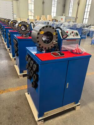 良い価格 2インチ青色の圧着サイズはホース内径2.5インチに達しますビッグフォース600T圧着力ゴムホース圧着機6-51mmの範囲と10個の交換可能なダイ、高速交換金型ツール付き オンライン