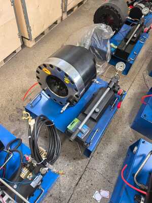 良い価格 600T 圧縮力 手動ホース圧縮機 6-51mm の範囲と 10 交換可能なダイ オンライン